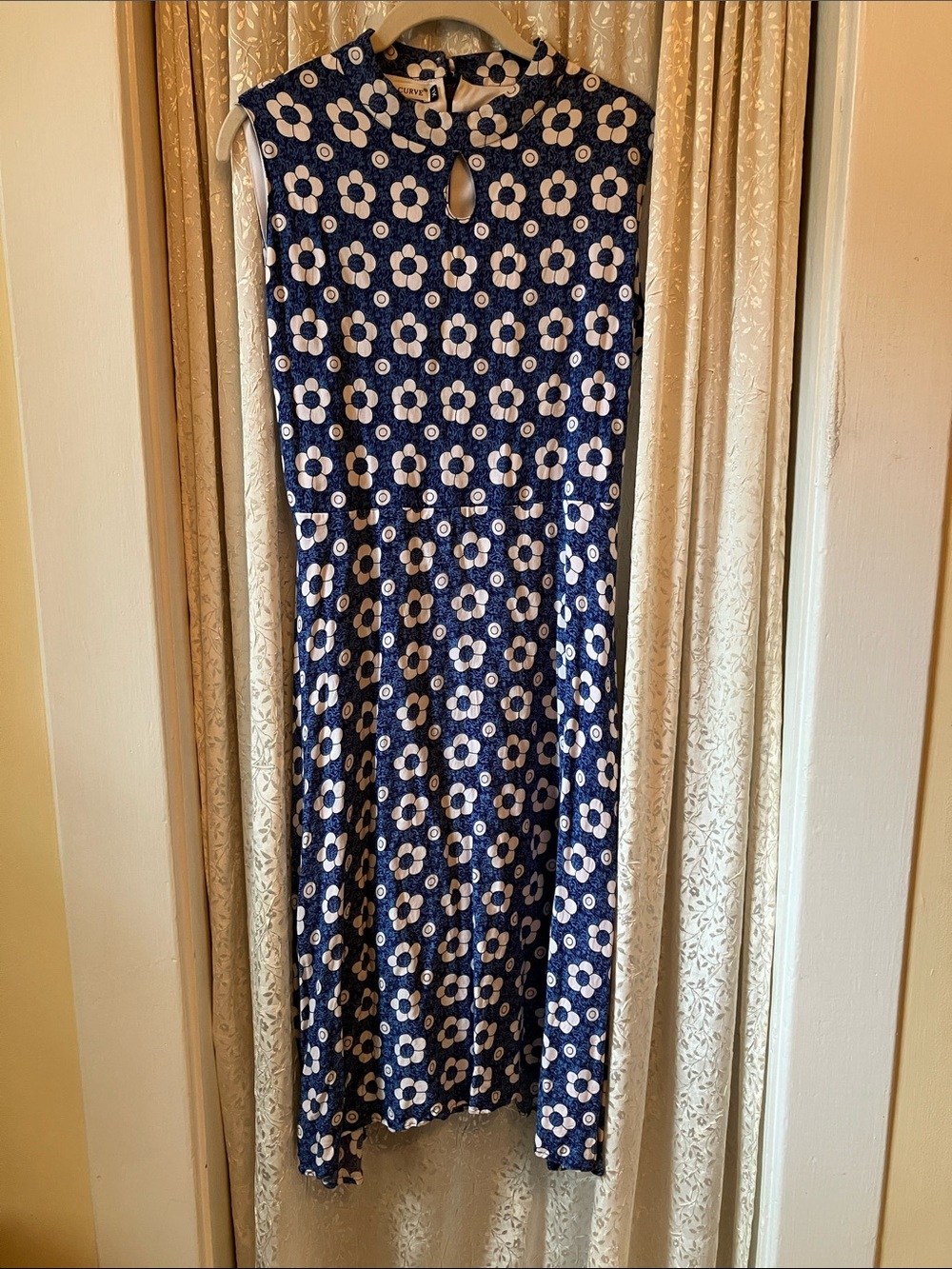 🌺 4 for $20.00, cute summer sundress small/medium